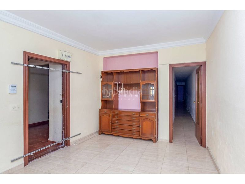 Foto eb8d6005-9372-4d37-9b89-d33991d87104. Pis a Carcaixent