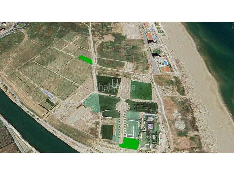 Foto be7ea9cc-9584-4ba1-b1ea-4bf0ff3797bc. Solar industrial a pueblo de Cullera Cullera