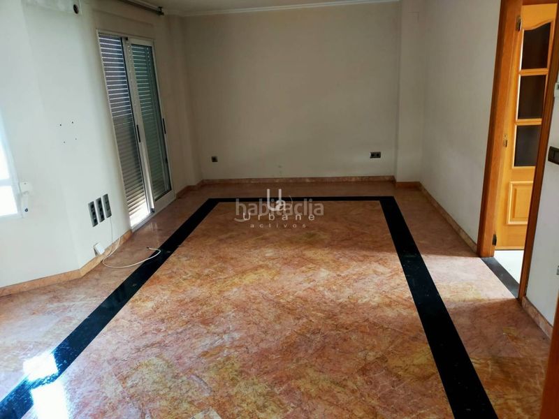 Foto b9aba31d-1d84-4ec9-933d-e9907c38fb32. Casa amb aparcament a Bellreguard