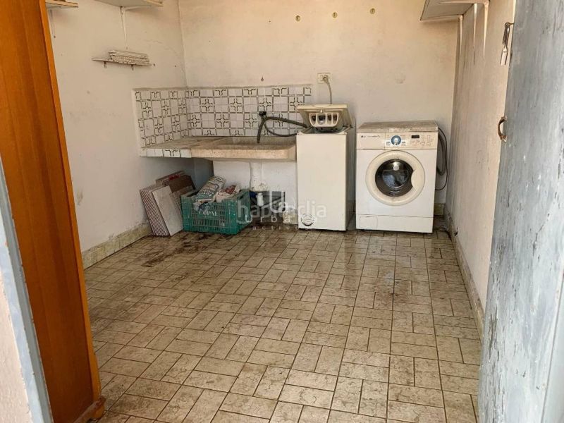 Foto 4f7a9250-1dcd-4bd5-8106-43dd94ef467b. Àtic a Sants Patrons Alzira