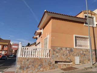 Casa a Calle Eusebio Nicolás