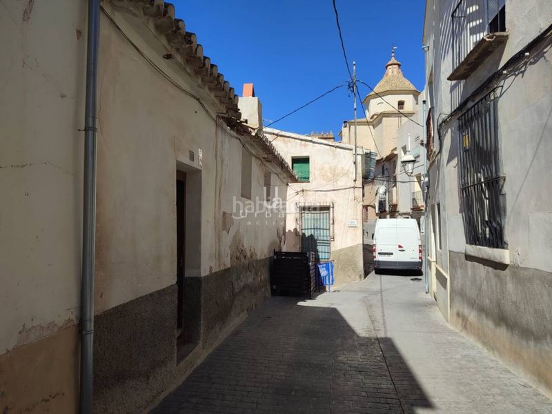 Foto fe28a525-d3fc-43f4-9c82-b48aef24279d. Casa adossada a Mula