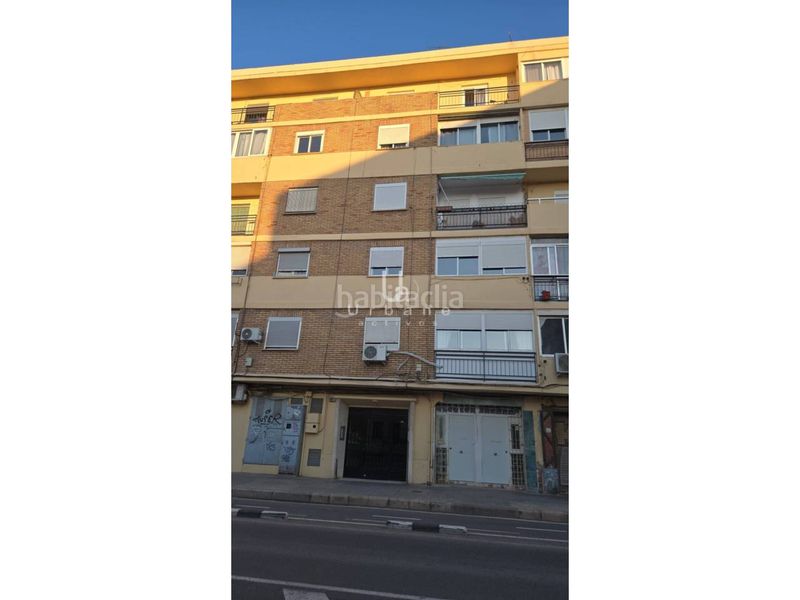 Foto 475603c0-c6a2-42ef-8c02-c792d4e9da3d. Pis a Els Orriols Valencia