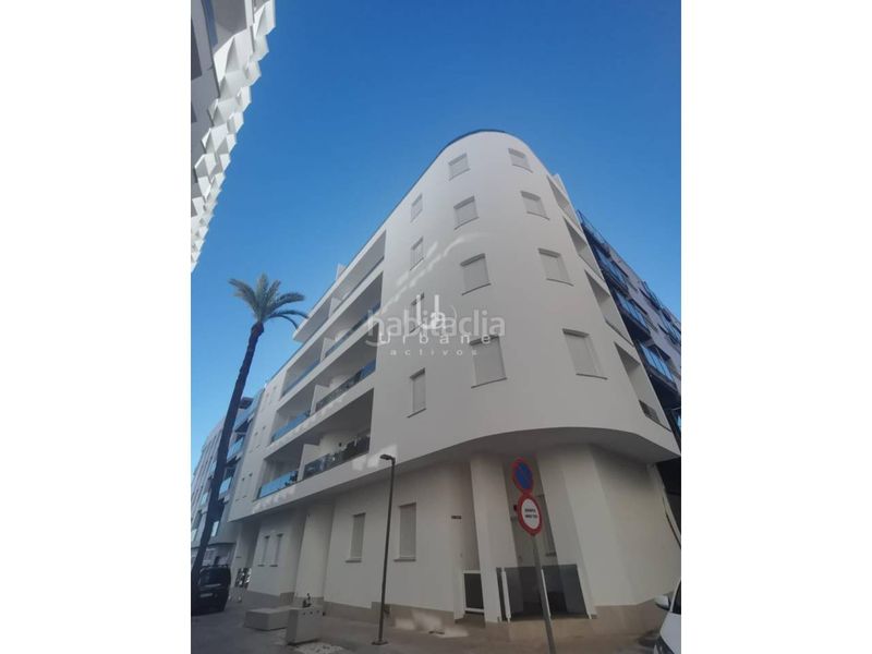 Foto ae37b6d7-f4d3-4511-9764-a9b2e91c5d91. Àtic amb aparcament piscina a Zona Playa de los Locos Torrevieja