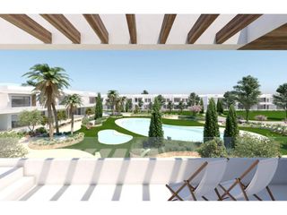 Xalet  Calle urbano arregui. Bungalow para licencia turistica en torrevieja a 400 metros del