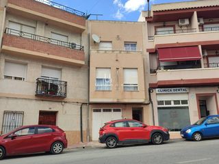 Pis  Calle de la estación. Amplio piso de 4 dormitorios en blanca, murcia