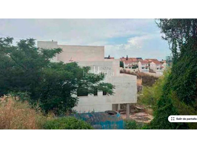 Foto 3e6a7d40-0282-4540-b322-a2fa4bd4f673. Edifici a Riba - roja de Túria