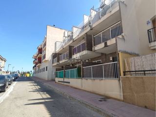 Piso  Calle granada. Piso a la venta en villanueva del rio segura