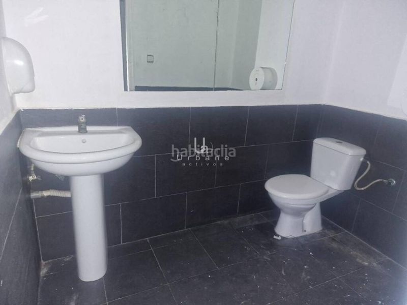 Foto 4639f442-a06f-4f83-a1c6-517b5493623e. Local comercial a L´Hort de Senabre Valencia