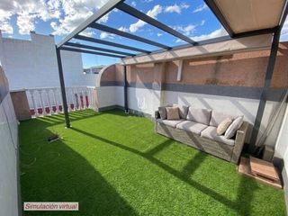 D�plex en Calle federico garc�a lorca 40. Atico duplex en los alcazares