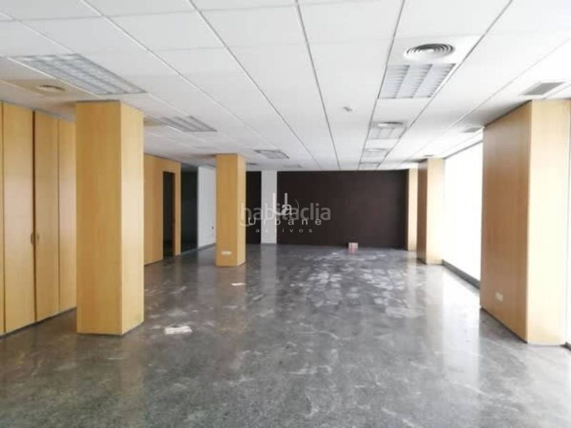 Foto 8f081f82-90f7-4ddf-af4c-f4cb8d5e03b8. Rent business premise in Xeraco