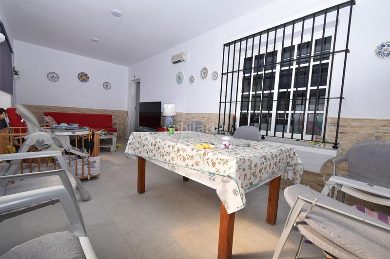 Foto 32f70d39-0e37-4f95-84ec-f9c3c52047f1. Chalet con riscaldamento parcheggio in Las Lagunas - Campano Chiclana de la Frontera