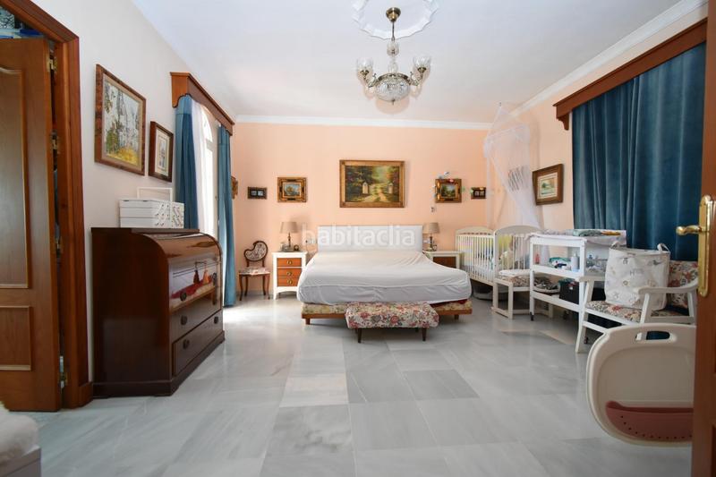 Foto 91e656ba-2d2a-4dd2-b803-59950e7b310e. Chalet con riscaldamento parcheggio in Las Lagunas - Campano Chiclana de la Frontera