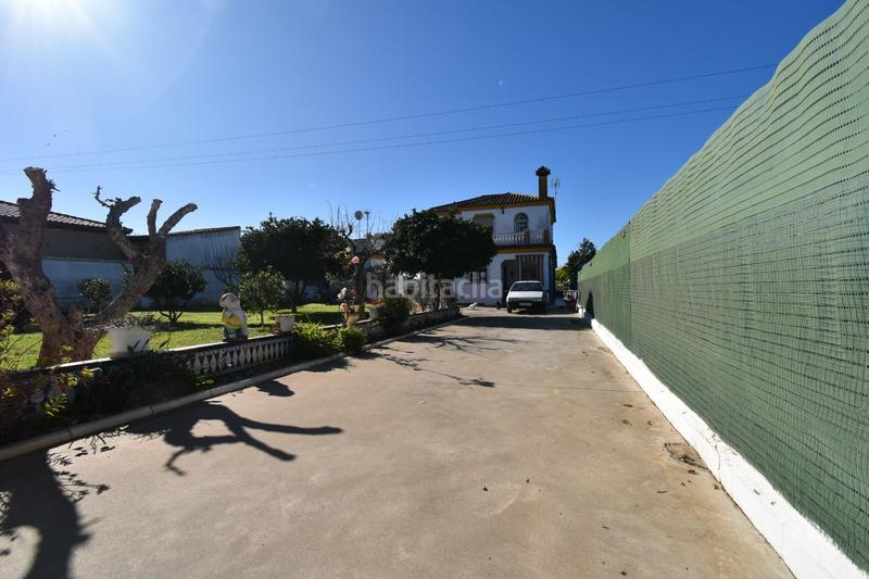 Foto a208b60b-a9e1-47b3-9cc2-ea3878e91715. Chalet con riscaldamento parcheggio in Las Lagunas - Campano Chiclana de la Frontera