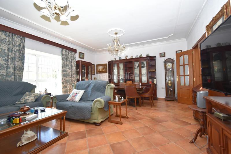 Foto a41e054c-4659-47b4-b167-ca9affb973e2. Chalet con riscaldamento parcheggio in Las Lagunas - Campano Chiclana de la Frontera