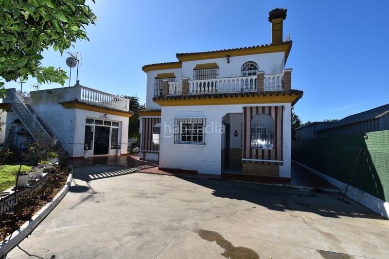 Foto b3bd82ab-351d-41f7-b7c7-8f06b37a3c46. Chalet con riscaldamento parcheggio in Las Lagunas - Campano Chiclana de la Frontera