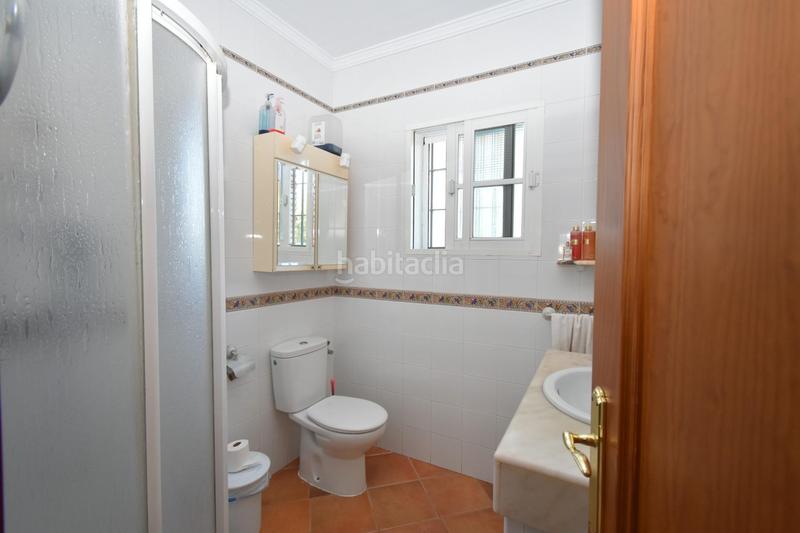 Foto c3f1fd1a-b3d4-41f6-a9be-329293a334dc. Chalet con riscaldamento parcheggio in Las Lagunas - Campano Chiclana de la Frontera