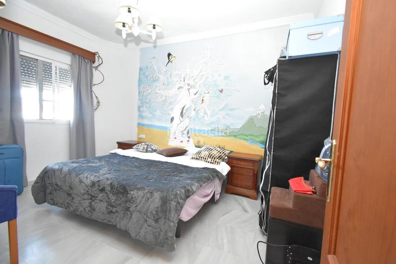 Foto cbd1fc36-5798-44d0-ba83-031c85287df8. Chalet con riscaldamento parcheggio in Las Lagunas - Campano Chiclana de la Frontera