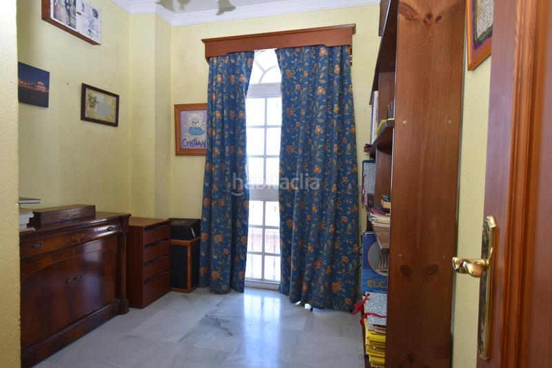 Foto d1698766-6a71-4ade-897f-3783ddb67d22. Chalet con riscaldamento parcheggio in Las Lagunas - Campano Chiclana de la Frontera