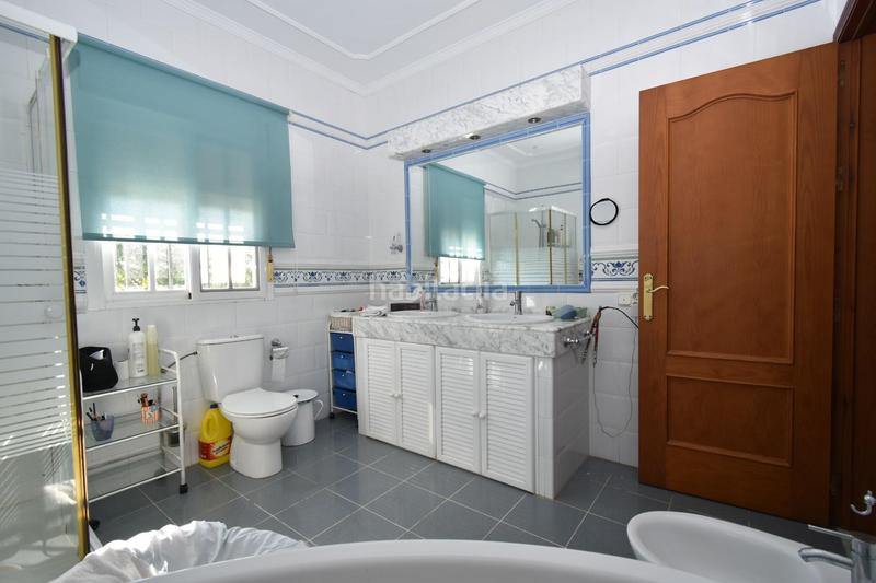 Foto de306f5f-7a6d-4bb2-8073-9cce2e93595f. Chalet con riscaldamento parcheggio in Las Lagunas - Campano Chiclana de la Frontera