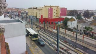 Maison jumele  Calle calle del guadalete. Adosado 4 dormitorios 2 baos  aseo con parking propio avenida s