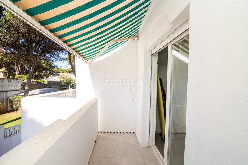 Foto 5315f4a6-d0d2-4974-8e70-26b94b314028. Apartament amb aparcament a La Barrosa Chiclana de la Frontera