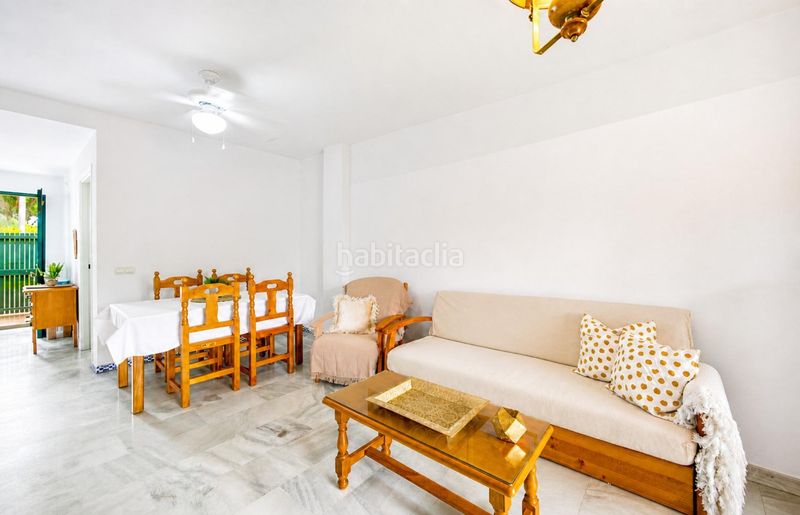 Foto f89dffd5-3228-4098-8972-867e2e00eb96. Casa adossada amb piscina a Sancti Pietri Chiclana de la Frontera