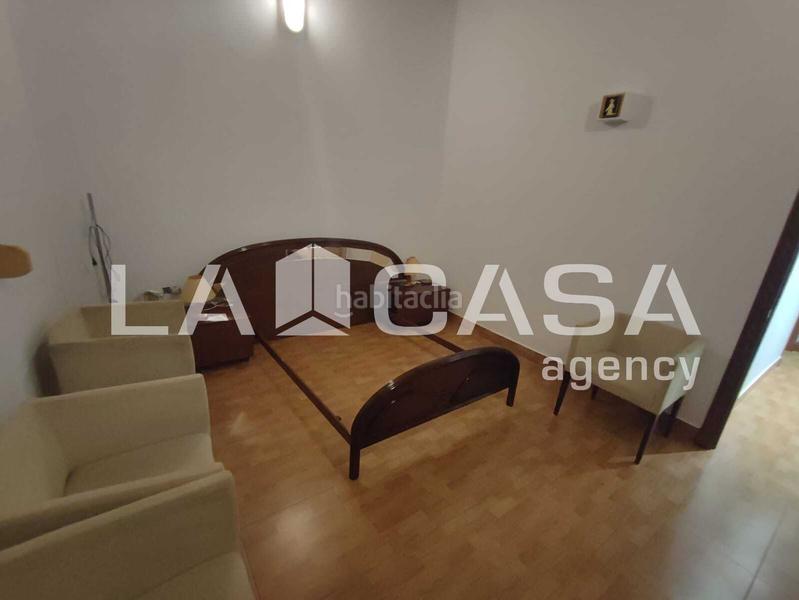 Foto 11bd1c62-b79e-4363-9979-f5b2b6d73392. Chalet avec piscine dans Oromana Alcalá de Guadaira