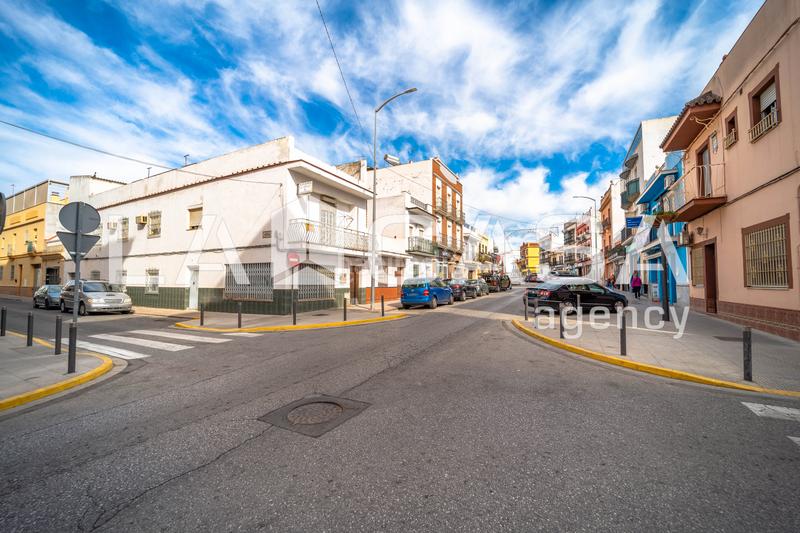 Foto 4d710fbc-5e8a-4a0d-8f46-16265b580380. Maison dans Centro - Doña Mercedes Dos Hermanas