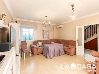 Casa adossada a Vista Azul - Consolación. Fantástica casa adosada en venta en vistazul