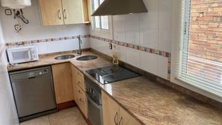 Appartement à Marianao. Amplio piso en sant boi, marianao