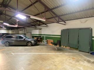 Lloguer Aparcament cotxe a Rambla d'ègara 390. Plaza de parking grande en rambla 390, capacidad para coche y mo