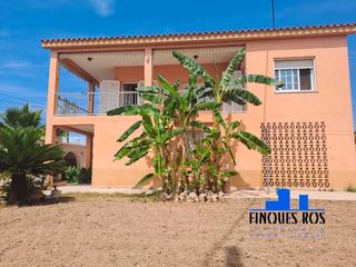 Xalet en Boverals-Saldonar. Chalet en partida boverals con parcela de 600m2