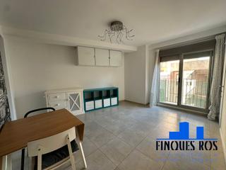 Location Appartement à Casco Urbano. Moderno piso en alquiler para maestros
