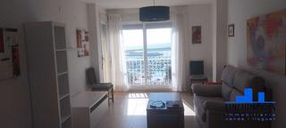 Pis a Casco Urbano. Amplio y luminoso piso con plaza de parking en venta