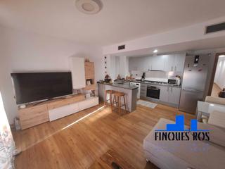 Pis a Casco Urbano. Piso con parking y piscina comunitaria