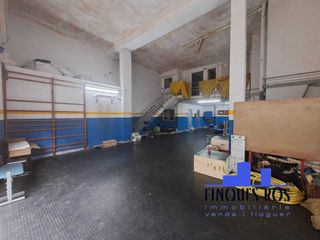 Locale commerciale in Casco Urbano