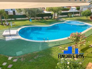 Appartement à Costa Norte. Apartamento con piscina comunitaria y parking