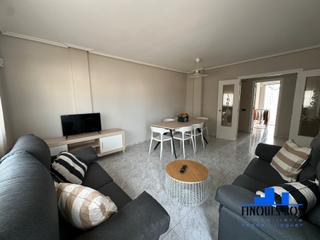 Location Appartement à Casco Urbano. Amplio y moderno piso - alquiler temporal