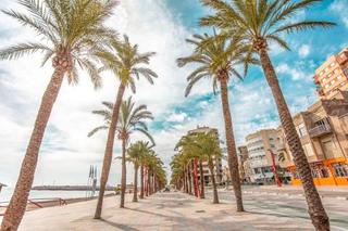 Appartement à Casco Urbano. Piso con vistas al mar cerca del paseo marítimo de vinaròs