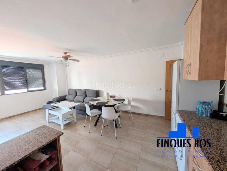 Foto 3b7d8717-67b4-41f3-8892-9bbee700b669. Alquiler piso moderno y centrico piso en alquiler para maestros en Vinaròs