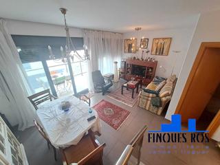 Piso en Casco Urbano. Atico duplex con terraza, parking y piscina comunitaria