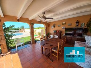 Xalet a Vistabella. Espectacular chalet con piscina y zona ajardinada
