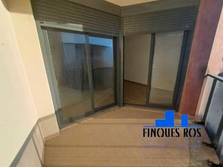 Flat in Casco Urbano. Piso céntrico con terraza y parking