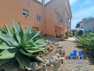 Xalet a Boverals-Saldonar. Chalet en partida boverals con parcela de 600m2