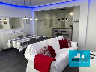 Appartement à Casco Urbano. Piso en pleno centro muy cerca del mar en vinaros