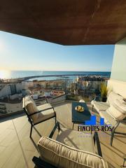 Piso en Casco Urbano. Vivienda con vistas al mar