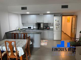 Pis a Casco Urbano. Piso con parking y piscina comunitaria en casco urbano