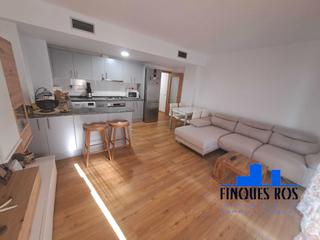 Pis a Casco Urbano. Piso con parking y piscina comunitaria