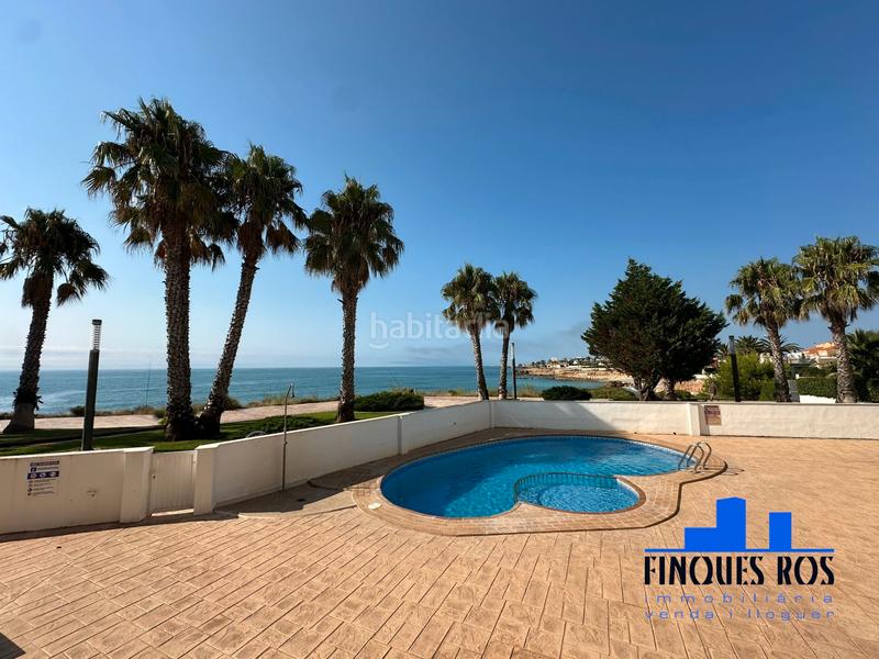 Foto 0893fb3f-f78f-4901-b8c9-366fe95b58bf. Apartamento exclusivo apartamento en primera linea del mar con piscina en Vinaròs